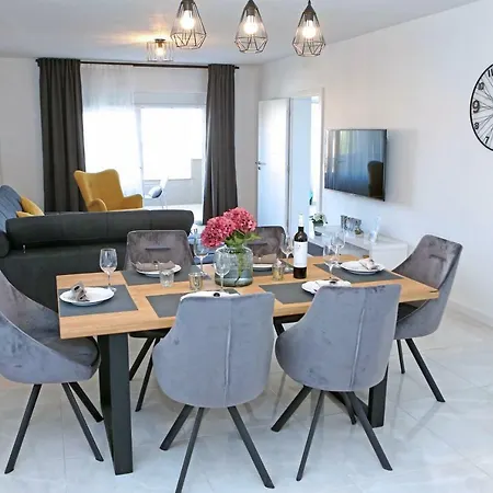 Appartement Grga-spacious 3-bedroom Zadar