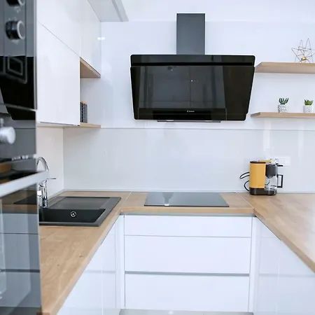 Grga-spacious 3-bedroom