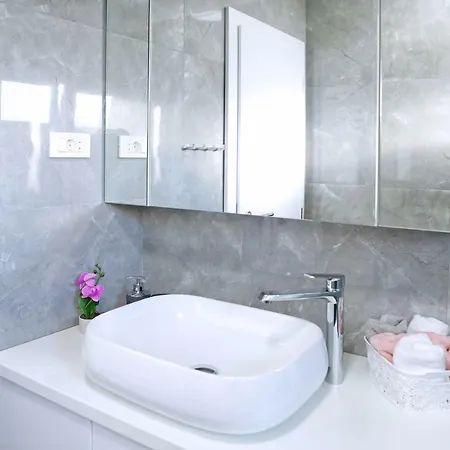 Grga-spacious 3-bedroom * Zadar